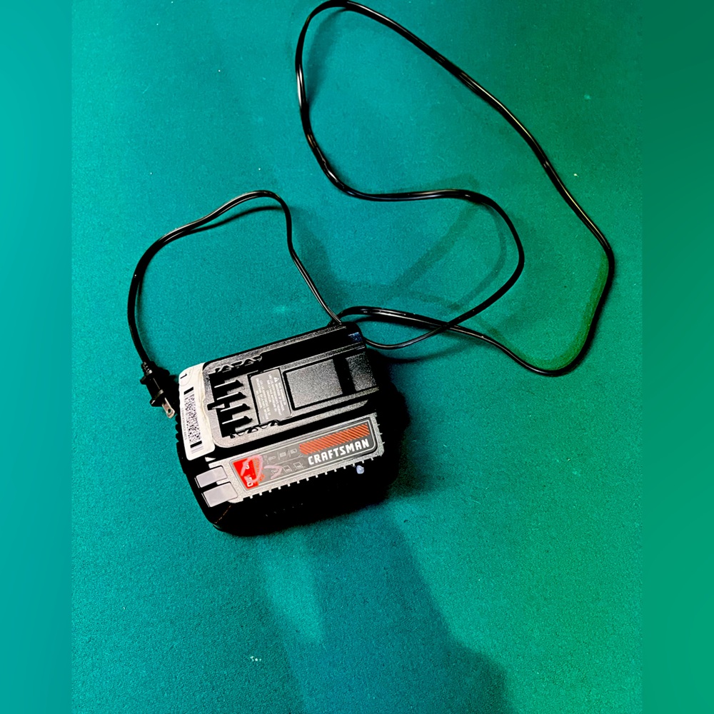 Craft Black Portable Audio Charger